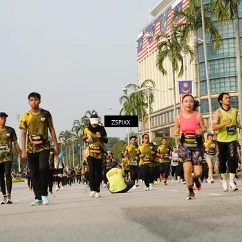 Runner Photo 6410709