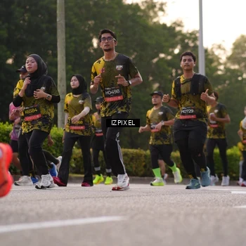 Runner Photo 6410719