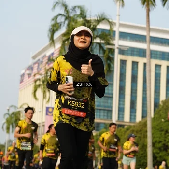 Runner Photo 6410723