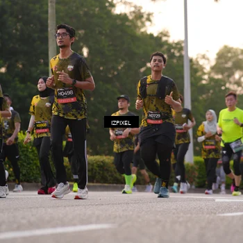 Runner Photo 6410752