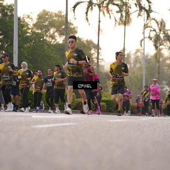 Runner Photo 6410779