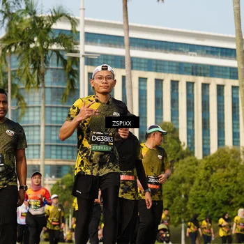 Runner Photo 6410780