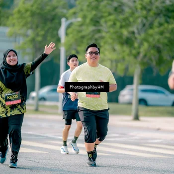 Runner Photo 6410787