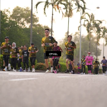 Runner Photo 6410806