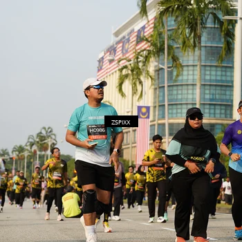 Runner Photo 6410836