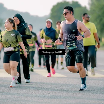 Runner Photo 6410854