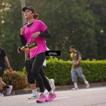 Runner Photo 6410885