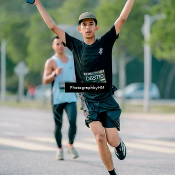 Runner Photo 6410896