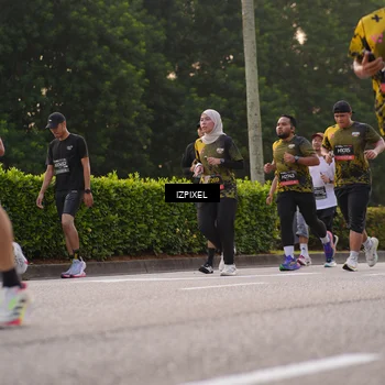 Runner Photo 6410909