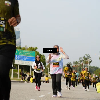 Runner Photo 6410910