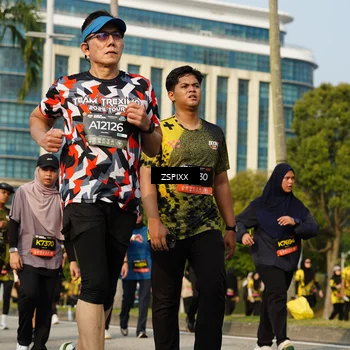 Runner Photo 6410928