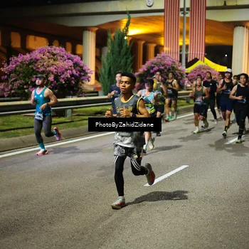 Runner Photo 6410940
