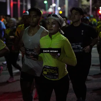 Runner Photo 6411021