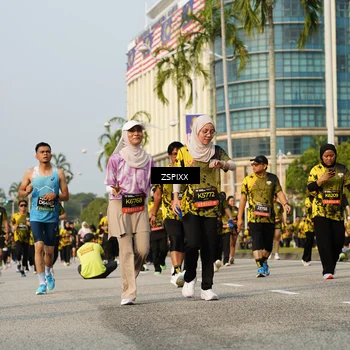 Runner Photo 6411026