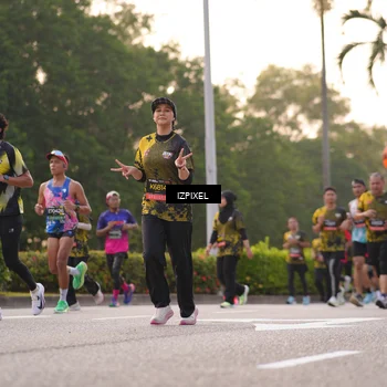 Runner Photo 6411081