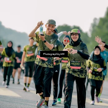 Runner Photo 6411087