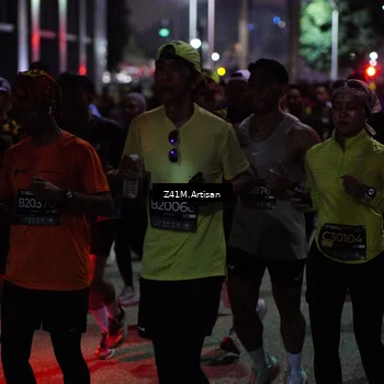 Runner Photo 6411092