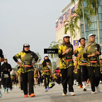 Runner Photo 6411153