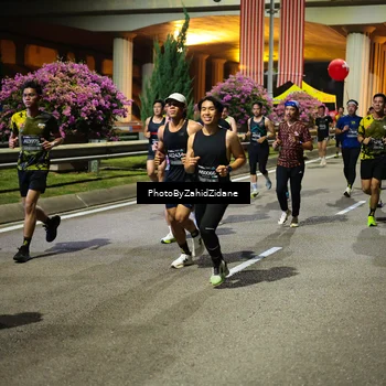 Runner Photo 6411169