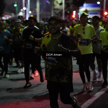 Runner Photo 6411177