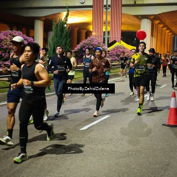 Runner Photo 6411194
