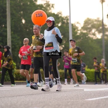 Runner Photo 6411236