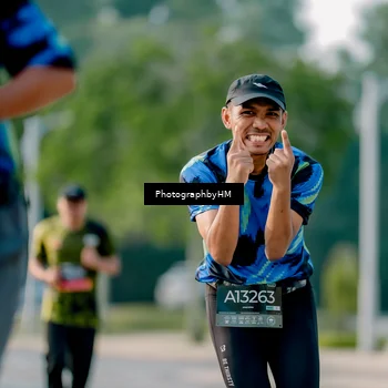 Runner Photo 6411244