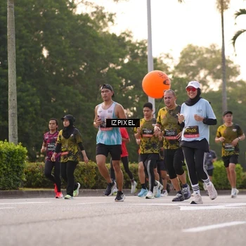 Runner Photo 6411269
