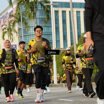Runner Photo 6411279