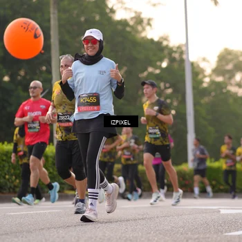 Runner Photo 6411293