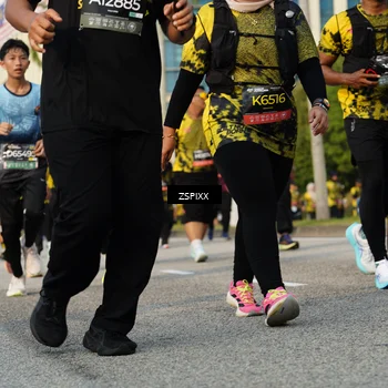 Runner Photo 6411302