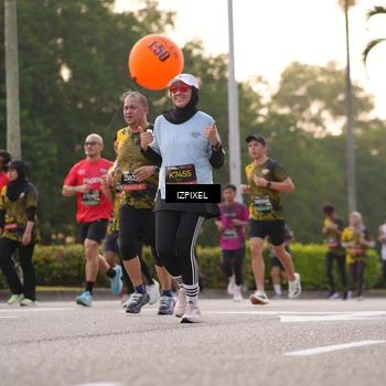 Runner Photo 6411327