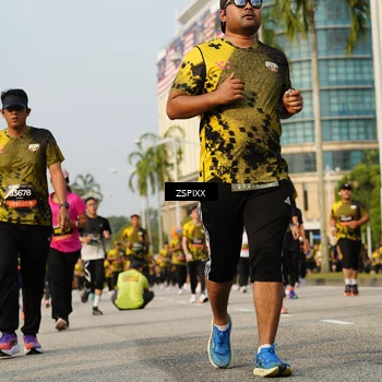 Runner Photo 6411359