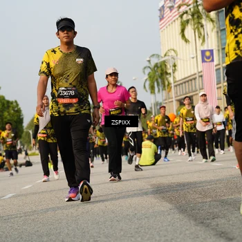 Runner Photo 6411379