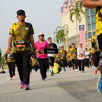 Runner Photo 6411382