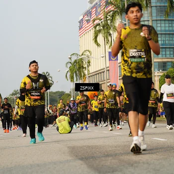 Runner Photo 6411432