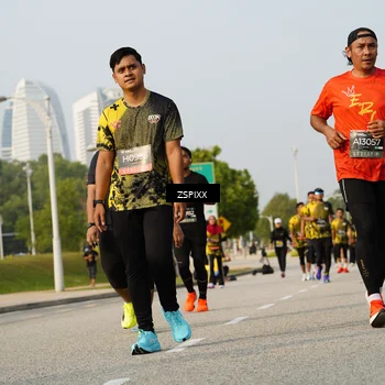 Runner Photo 6411512