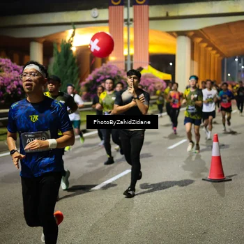Runner Photo 6411521