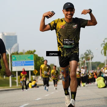 Runner Photo 6411539
