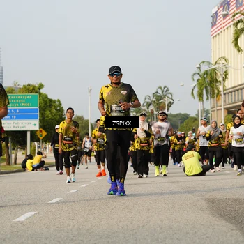 Runner Photo 6411587