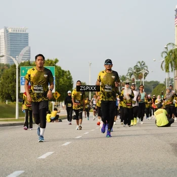 Runner Photo 6411605
