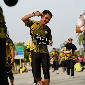 Runner Photo 6411665