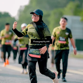 Runner Photo 6411674