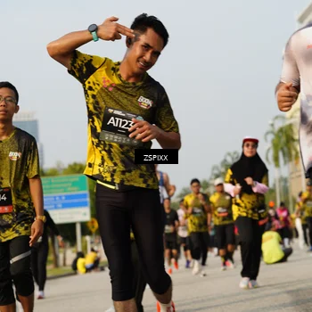 Runner Photo 6411696