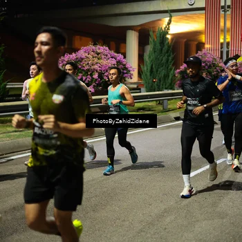 Runner Photo 6411825