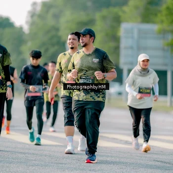 Runner Photo 6411832