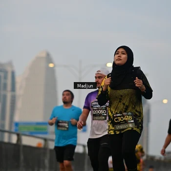 Runner Photo 6411846