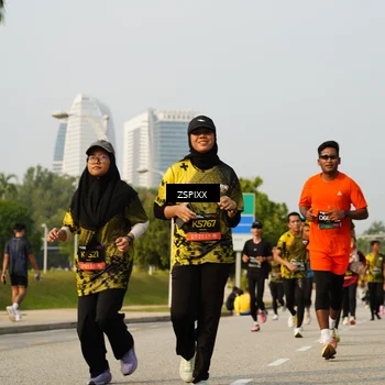 Runner Photo 6411910