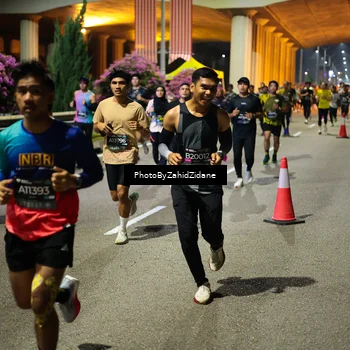 Runner Photo 6411938