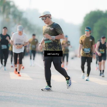 Runner Photo 6412004